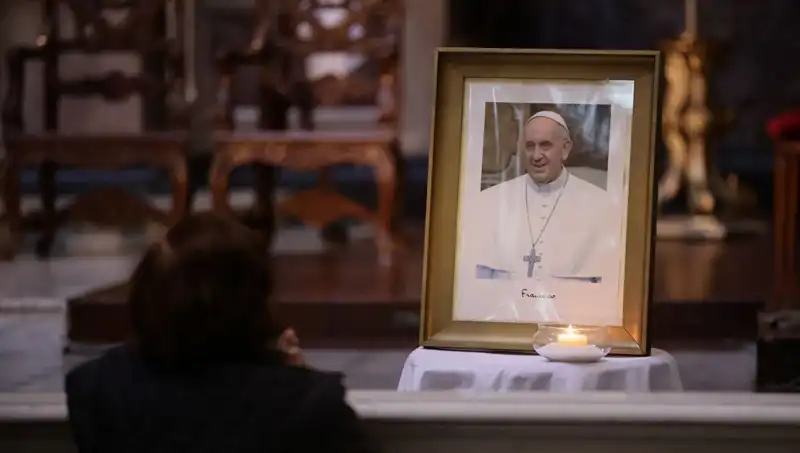 Papa Francis'in Vasiyeti ve Cenaze Planlarıyla İlgili Şok Detaylar Ortaya Çıktı!