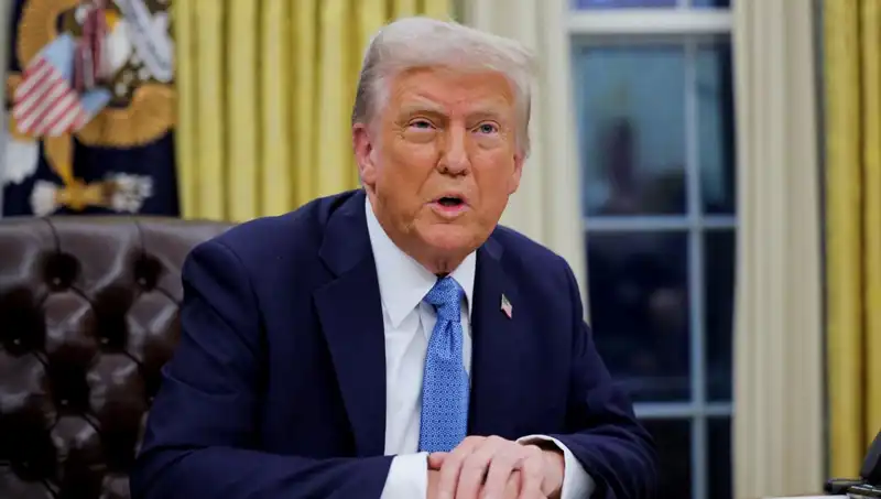 Trump'ın Açıklaması: İran'dan Petrol Alan Ülkelere Yaptırım Geliyor