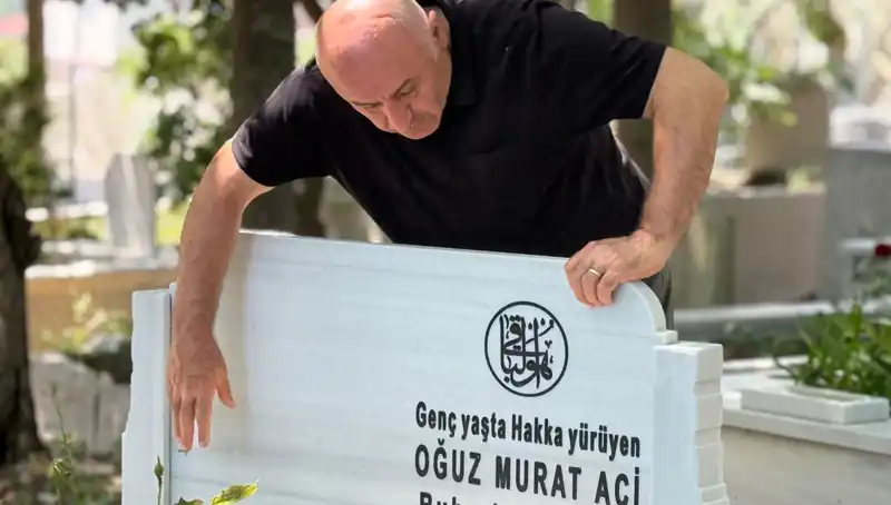 Aci Ailesinin Hüzünlü Babalar Günü: Kaybedilen Değerli Anılar