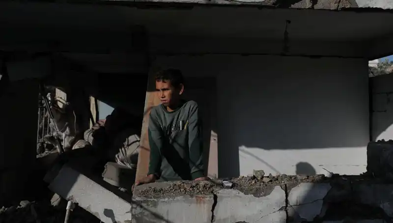 Gazze'de Tırmanan Çatışmalar: Can Kaybı Hızla Artıyor, 52 Bin 365'e Ulaştı