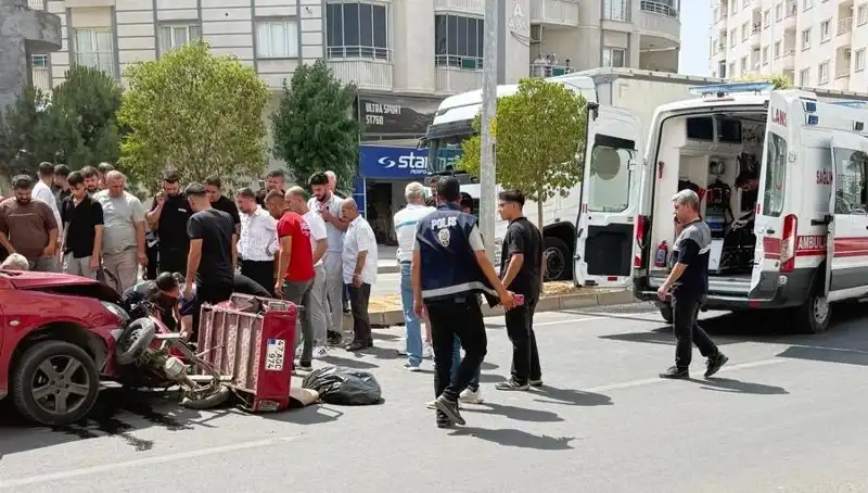 Mardin’de Korkunç Trafik Kazası: İki Kişi Yaralandı