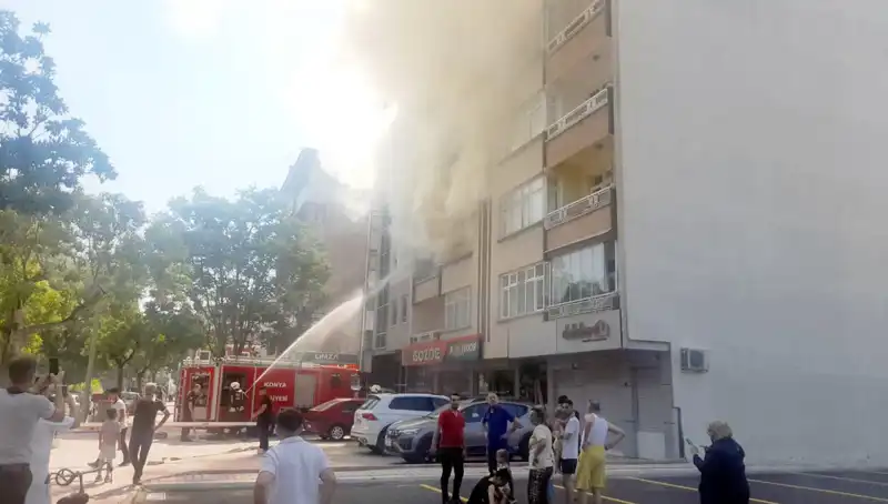 Yangın Yüzünden Hastaneye Kaldırılan Gençlerin Dramı