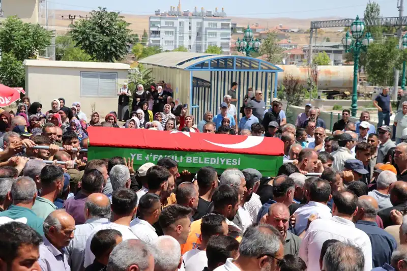 MHP'li Belediye Başkanı İçin Duygu Dolu Veda Töreni Düzenlendi
