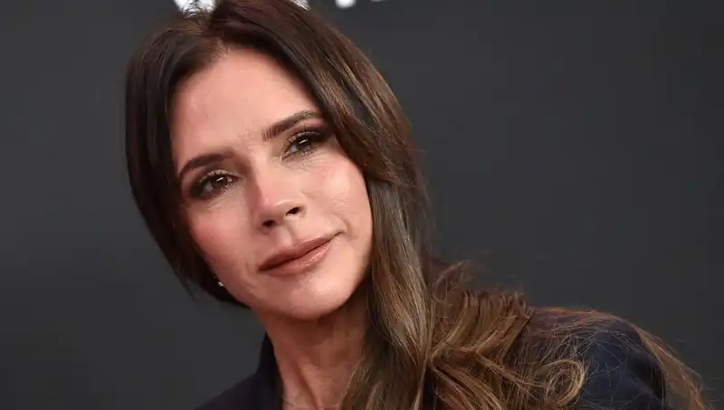 Victoria Beckham’ın Gençlik Sırrı: Günlük Beslenmesinde Sıradışı Bir Yöntem