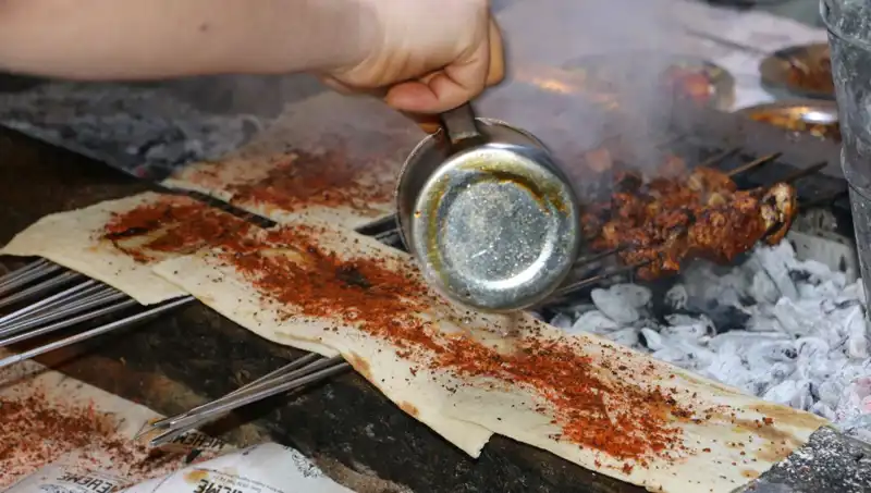 9 Günlük Bayram Tatilinde Tescilli Ciğer Kebabına Yoğun İlgi