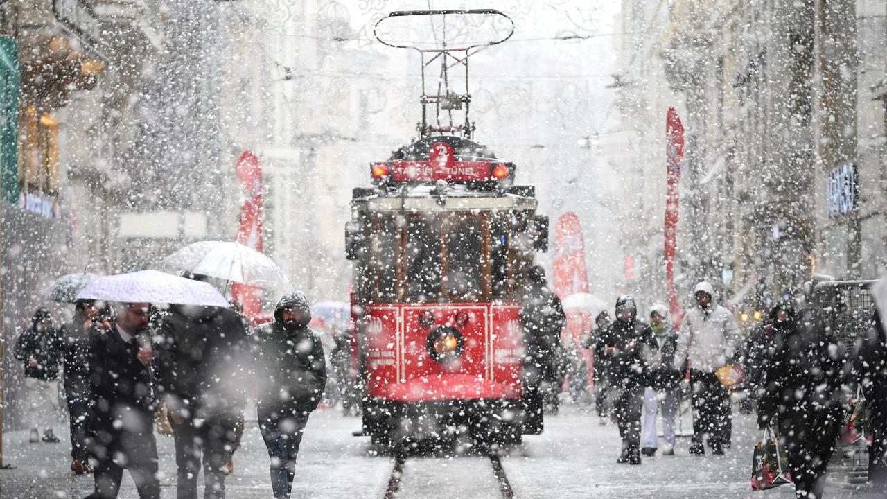 Hafta Sonu Eğitimine Ara Verildi