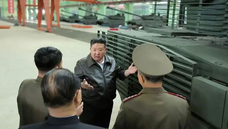 Kuzey Kore Lideri Kim Jong-un'dan Modern Savaş Çağrısı: "Üretim Artırılmalı!"